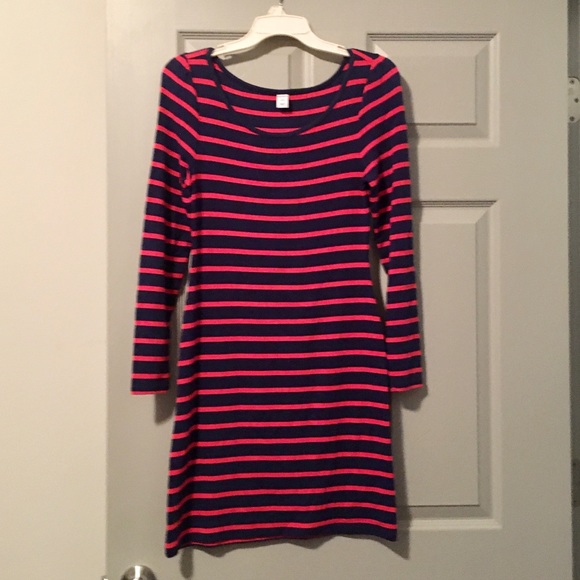Old navy cotton and spandex long sleeve dress. - Picture 2 of 6